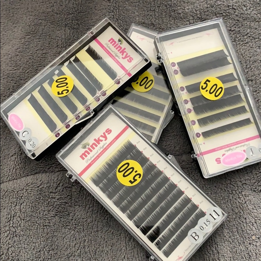 Minky’s Individual lashes